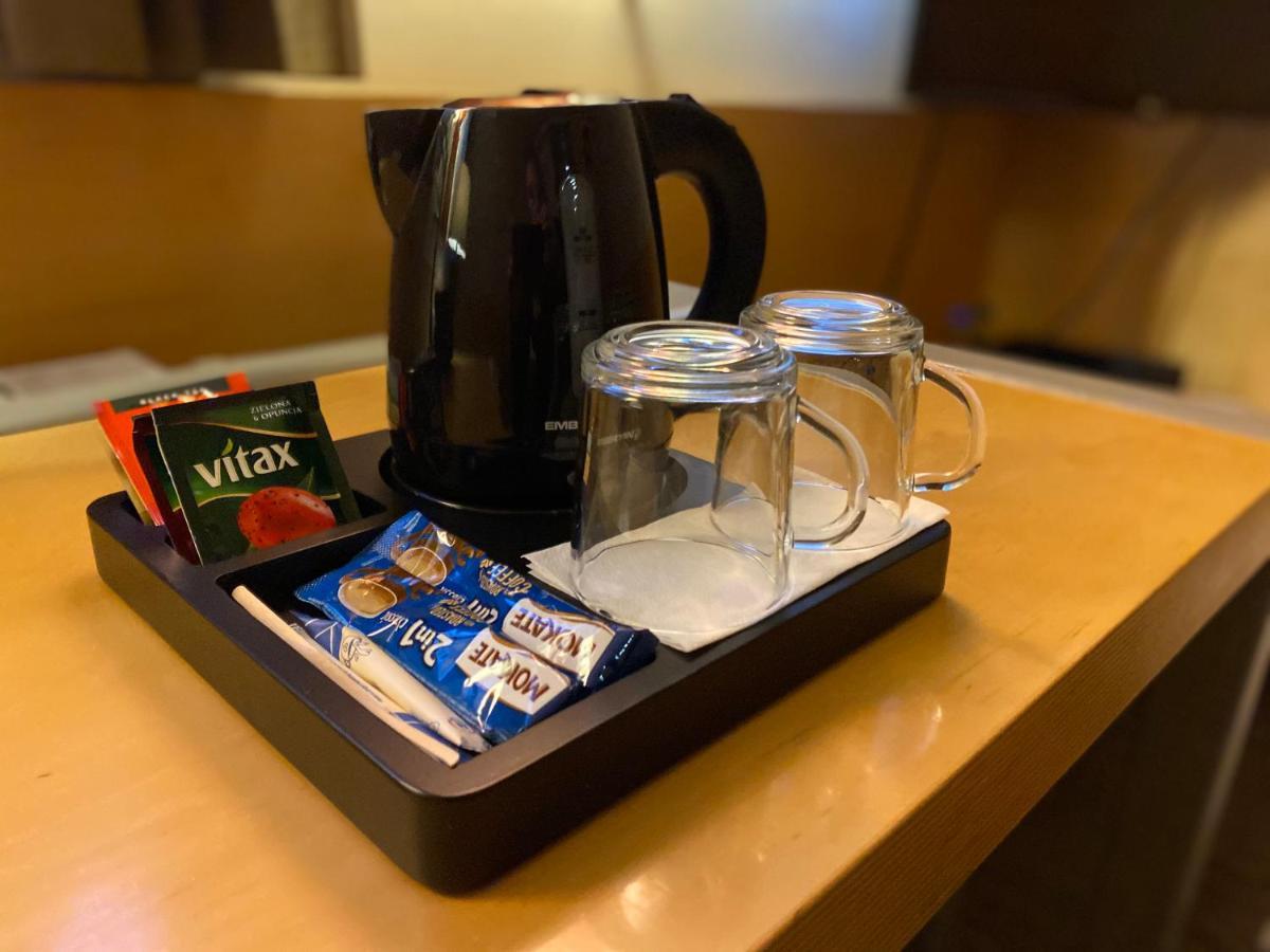Hotel Restauracja Tenis Kortowo 포즈난 외부 사진