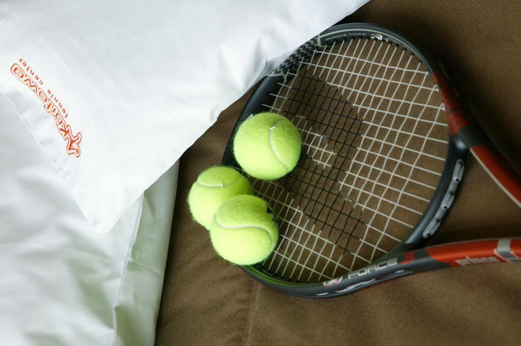 Hotel Restauracja Tenis Kortowo 포즈난 외부 사진